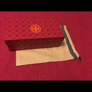 Tory Burch shoebox and dust bag
